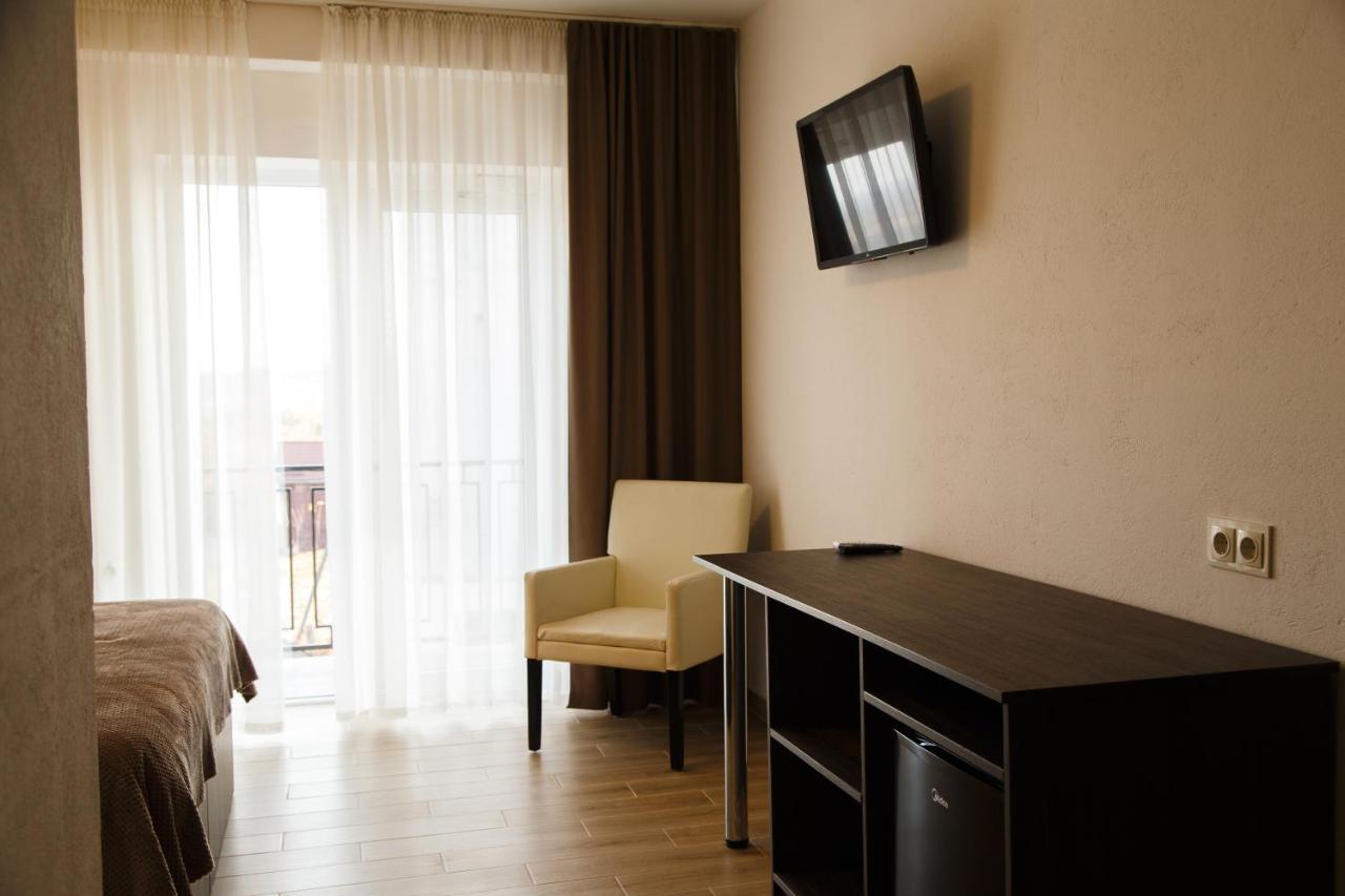 Colinele Aurii Cimislia Hotell Eksteriør bilde